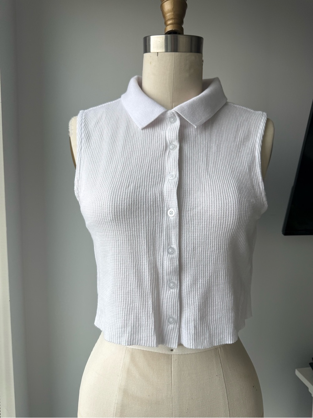 Primark White Sleeveless Button-Front Top